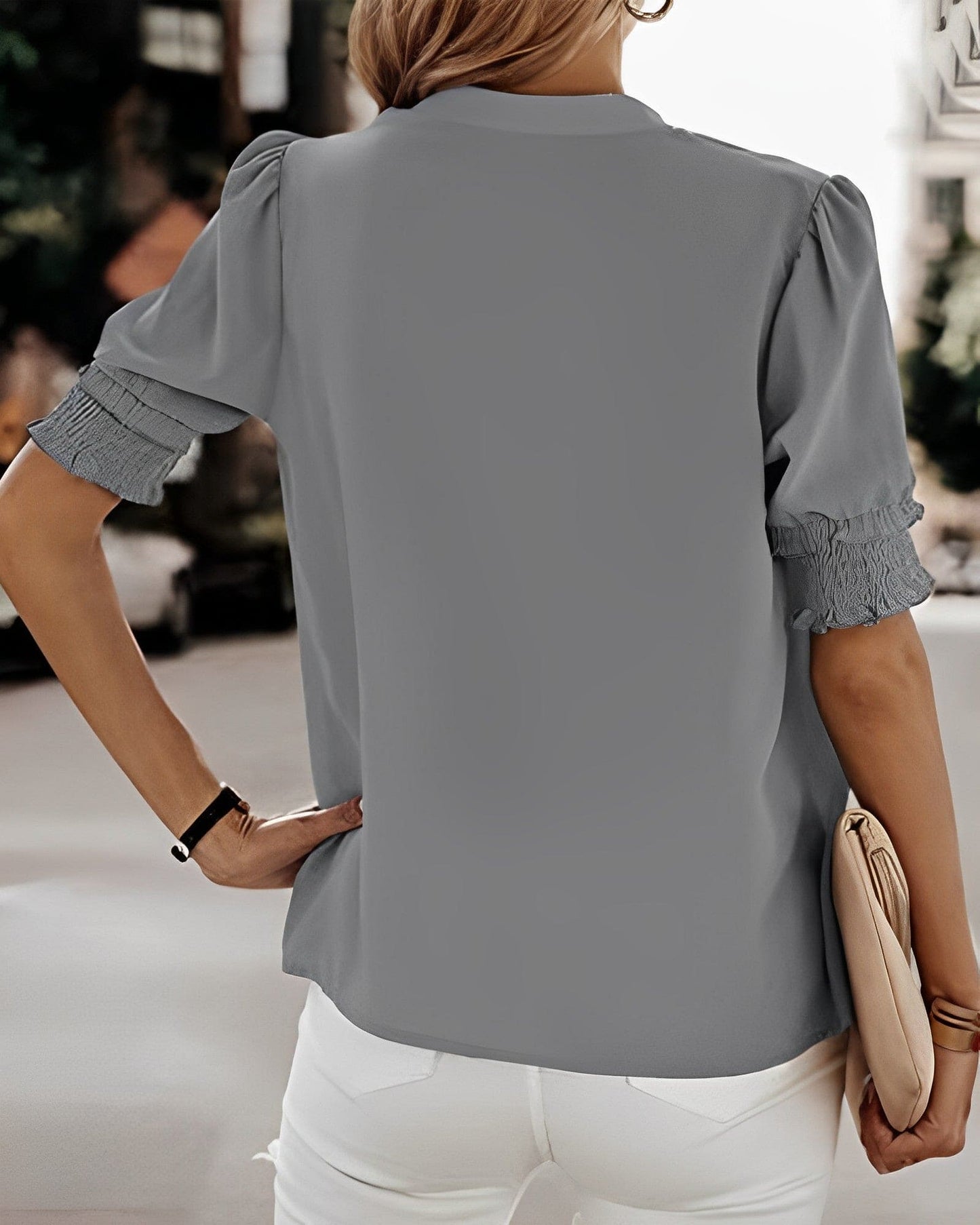 Charlotte | Chemisier chic à col en V pour femmes