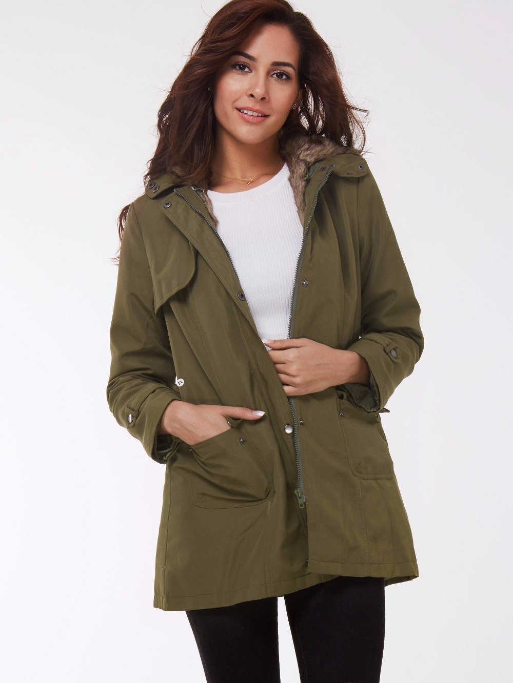 Parka femme doublée Charlotte vue de face, coupe élégante mi-longue