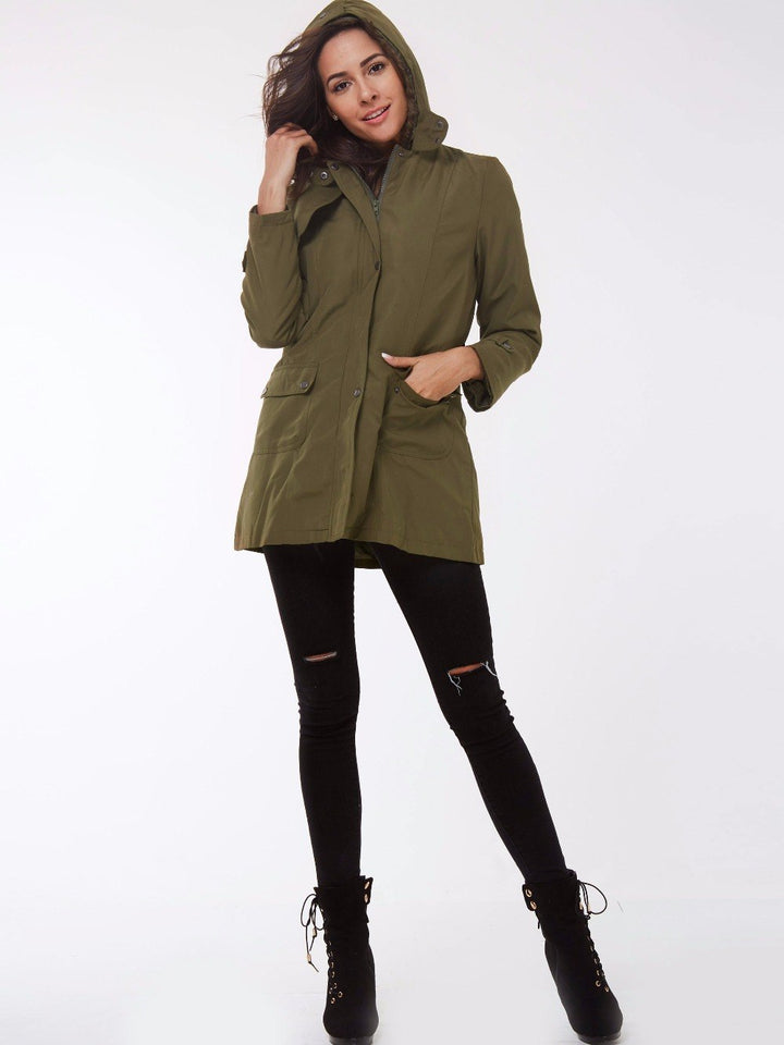Parka femme doublée Charlotte vue de face, coupe élégante mi-longue