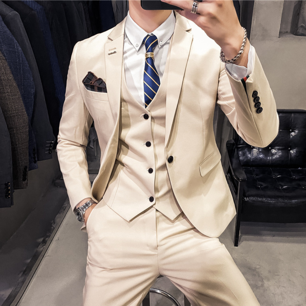 Adrien | costume pour homme de classe